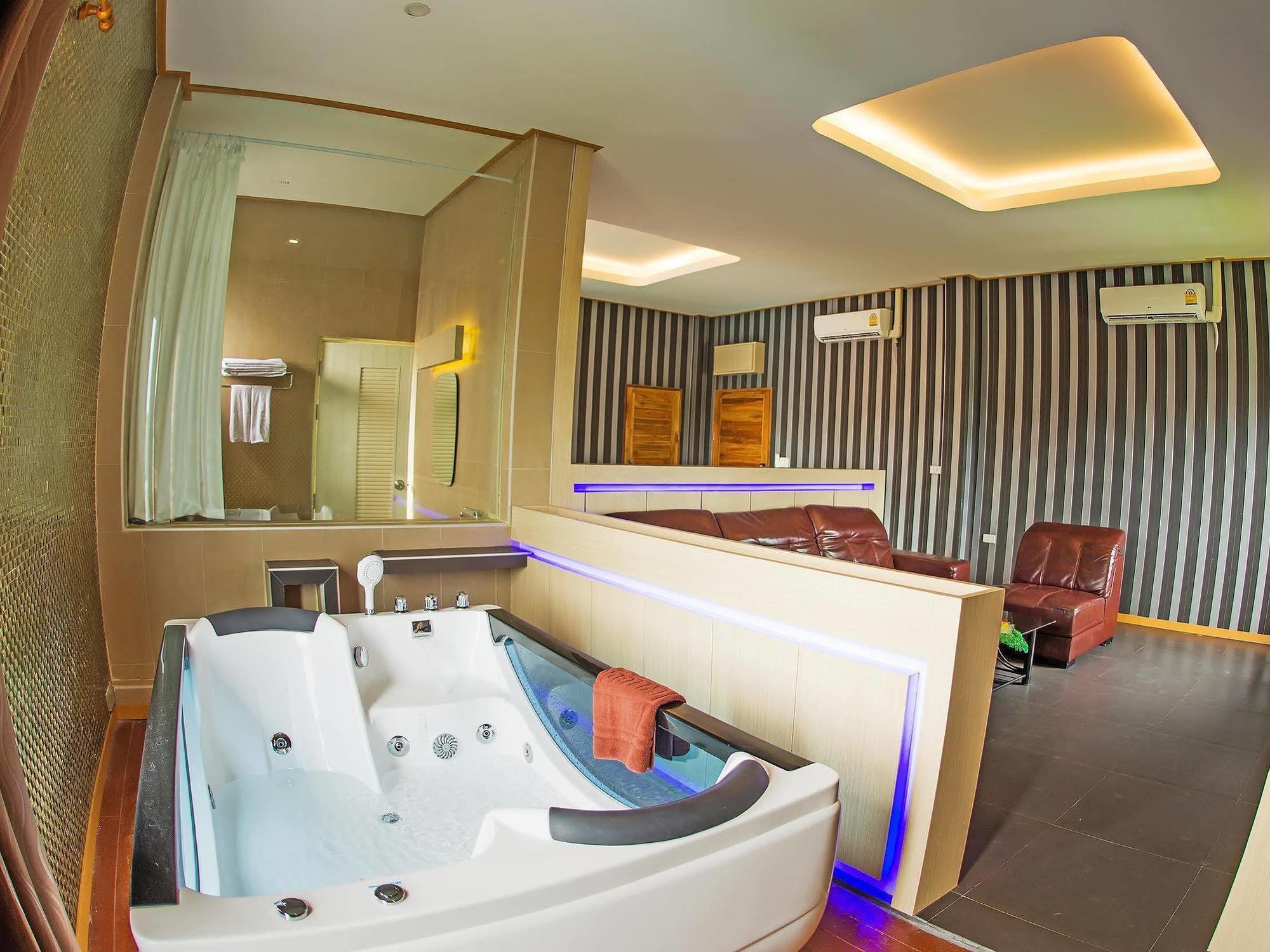 Loft@Sima Hotel Nakhonratchasima Eksteriør billede